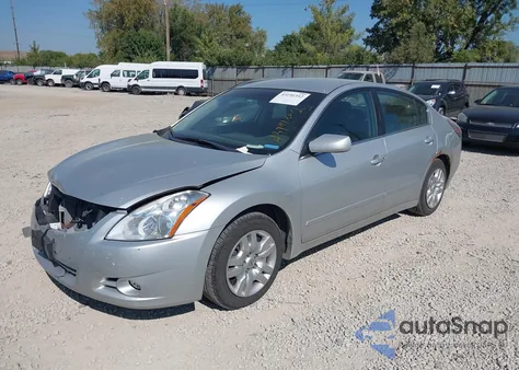 2011 Nissan Altima 2.5 S z USA, uszkodzony, nr VIN 1N4AL2AP1BC103504